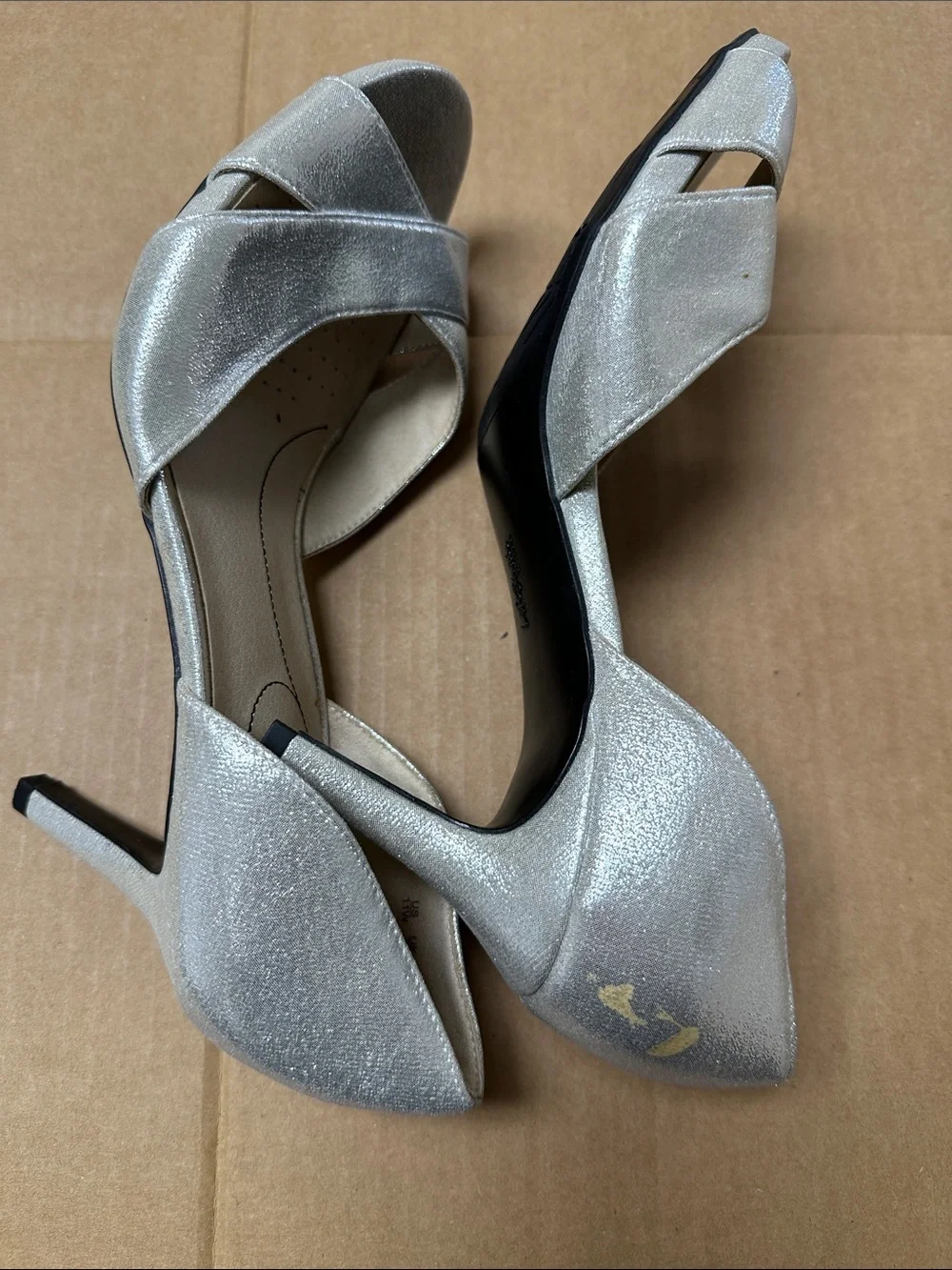 ##850, Size 11, Life Stride Women's Metallic Silver Open-Toe D'Orsay Heels